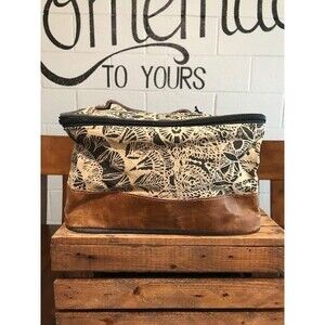 Myra Bag Flower Design Shaving Kit | Cosmetic Bag | Toiletry Bag | Dopp Kit